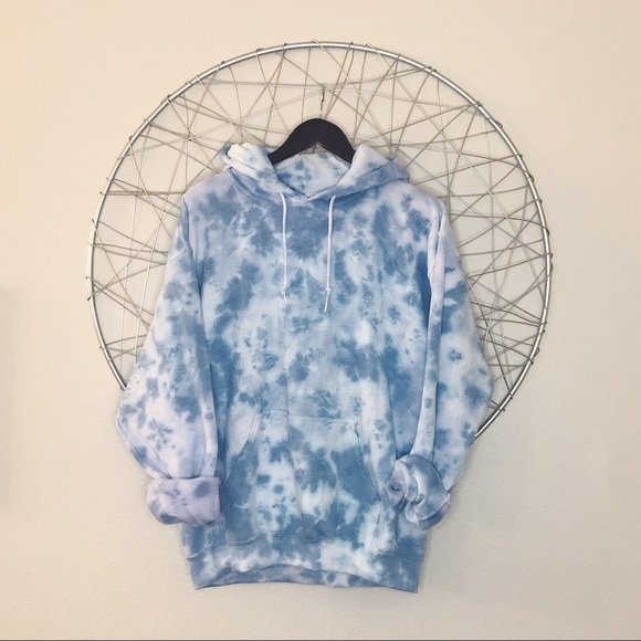Urban Outfitters Sweaters - NEW blue marble tie dye hoodie